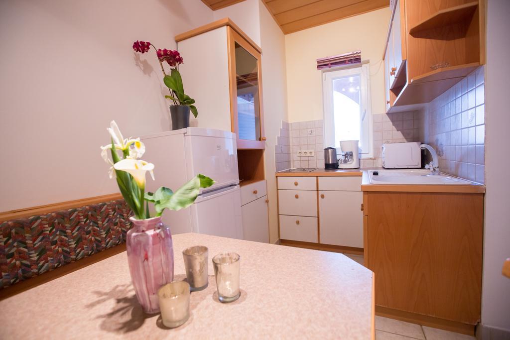 Apartments Dunja Piric Lopar Pokoj fotografie